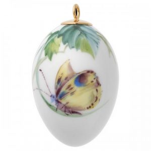 Meissen Osterei mit Waldflora mit Insekten Falter