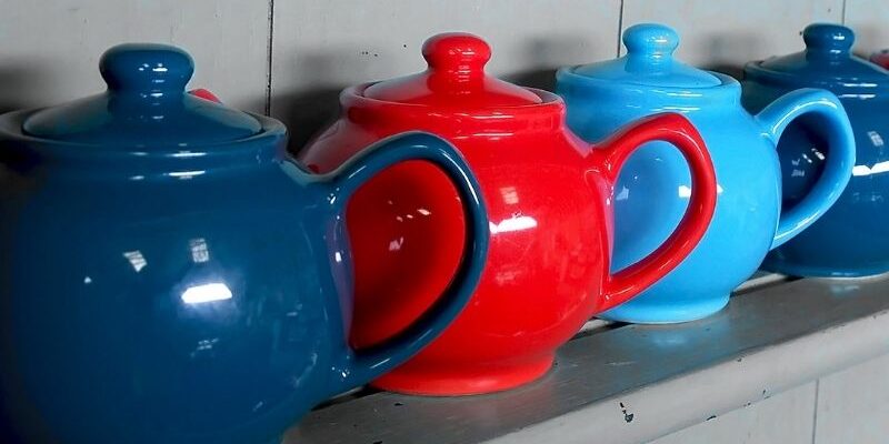 DIY-Teekannen-Projekte: Alte Teekannen wiederverwerten