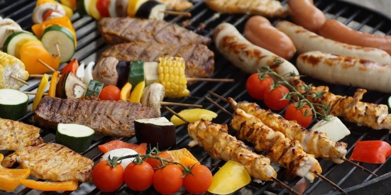 Keramik und Porzellangrill